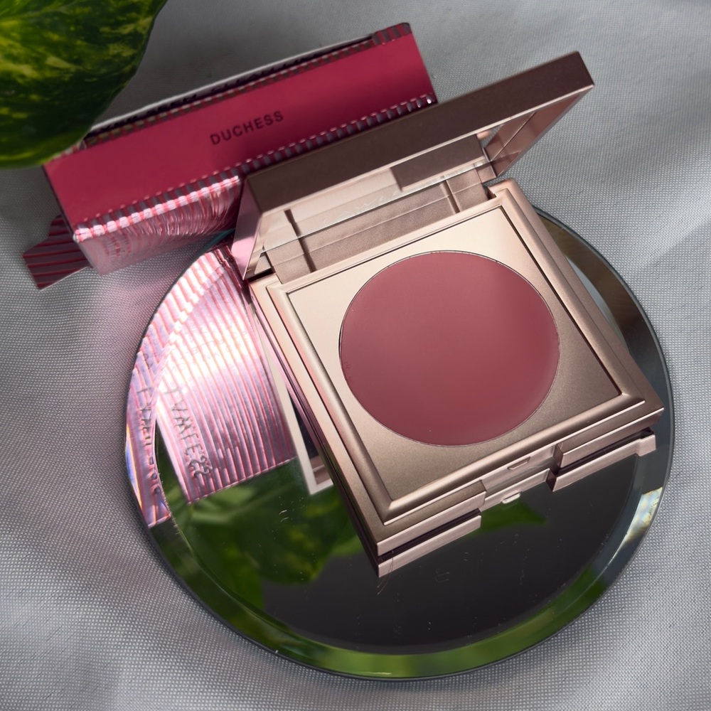 Lawless Beauty NIB 
Cream Blur Blush